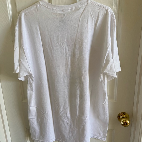 Sanrio Pompompurin Shirt in Large size - Picture 4 of 4